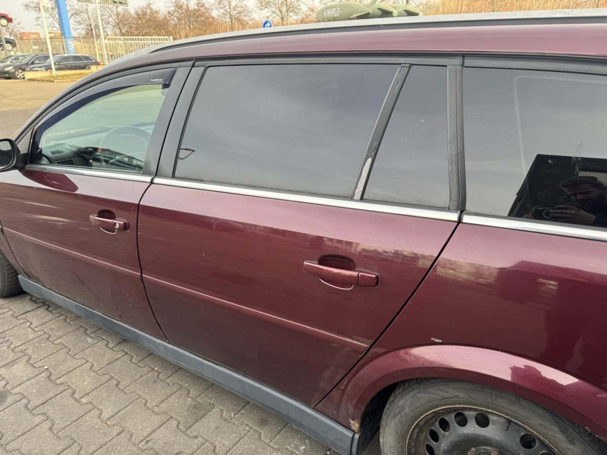 Opel Vectra C original T&uuml;r hinten links Z594 Rubinrot Kombi Caravan Rohbau Bj.2005